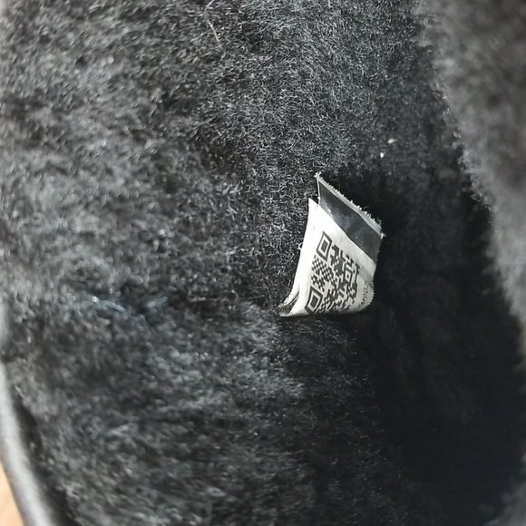 UGG Girls Black Silver Sequin Sparkle Warm Shimmer Shine Winter Boots Size 6 - Picture 7 of 12